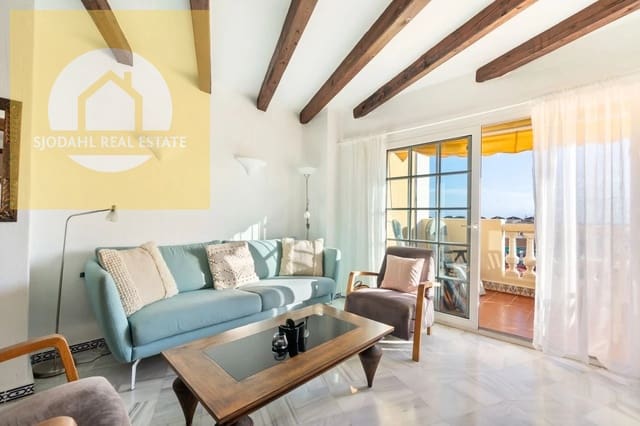 3 bedroom Apartment for sale in Torrevieja with garage - € 349,000 (Ref: 9642476)