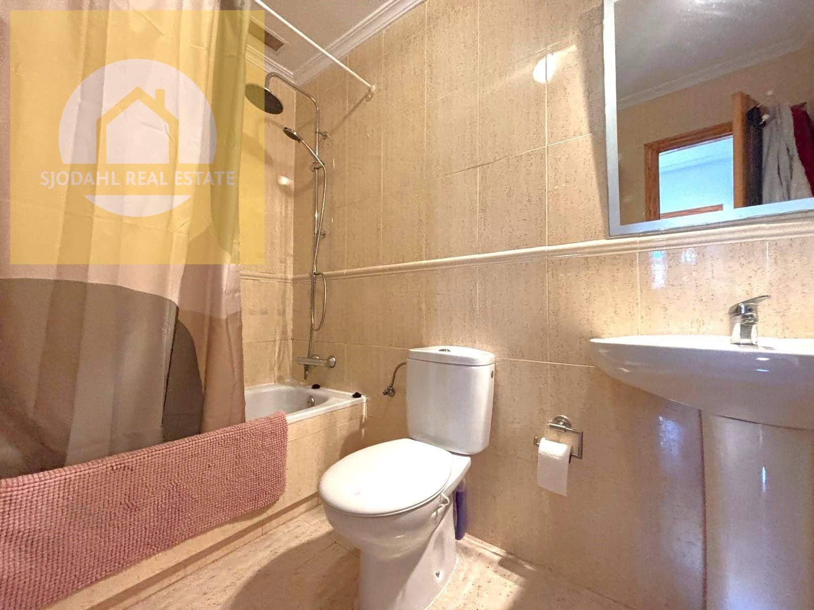 Casa de 3 habitaciones en Gran Alacant en venta con piscina - 284.900 € (Ref: 9643360)