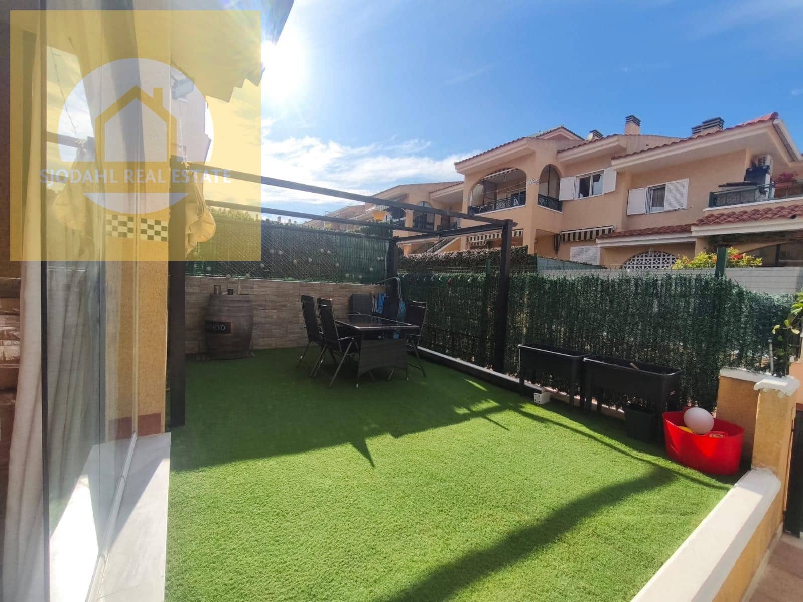 Casa de 3 habitaciones en Gran Alacant en venta con piscina - 284.900 € (Ref: 9643360)