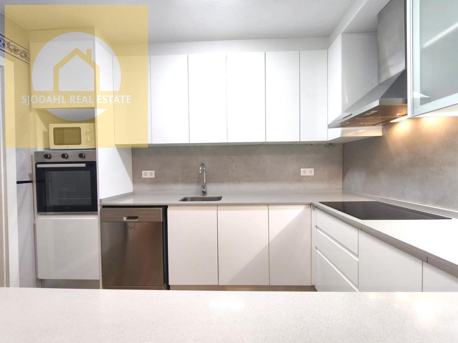 Casa de 3 habitaciones en Gran Alacant en venta con piscina - 289.000 € (Ref: 9645624)