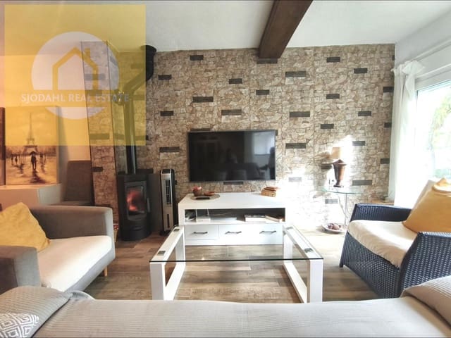 Casa de 3 habitaciones en Novamar - Mediterráneo, Santa Pola en venta con piscina - 289.000 € (Ref: 9645624)