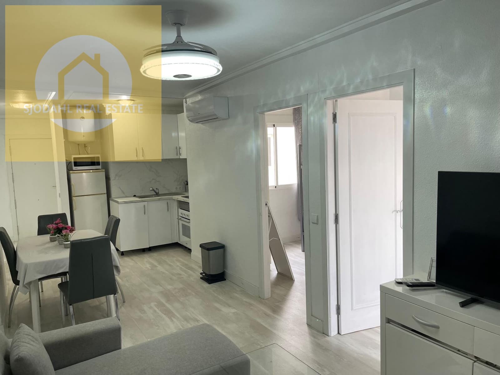 2 sovrum Lägenhet till salu i Torrevieja med pool - 120 000 € (Ref: 9645626)