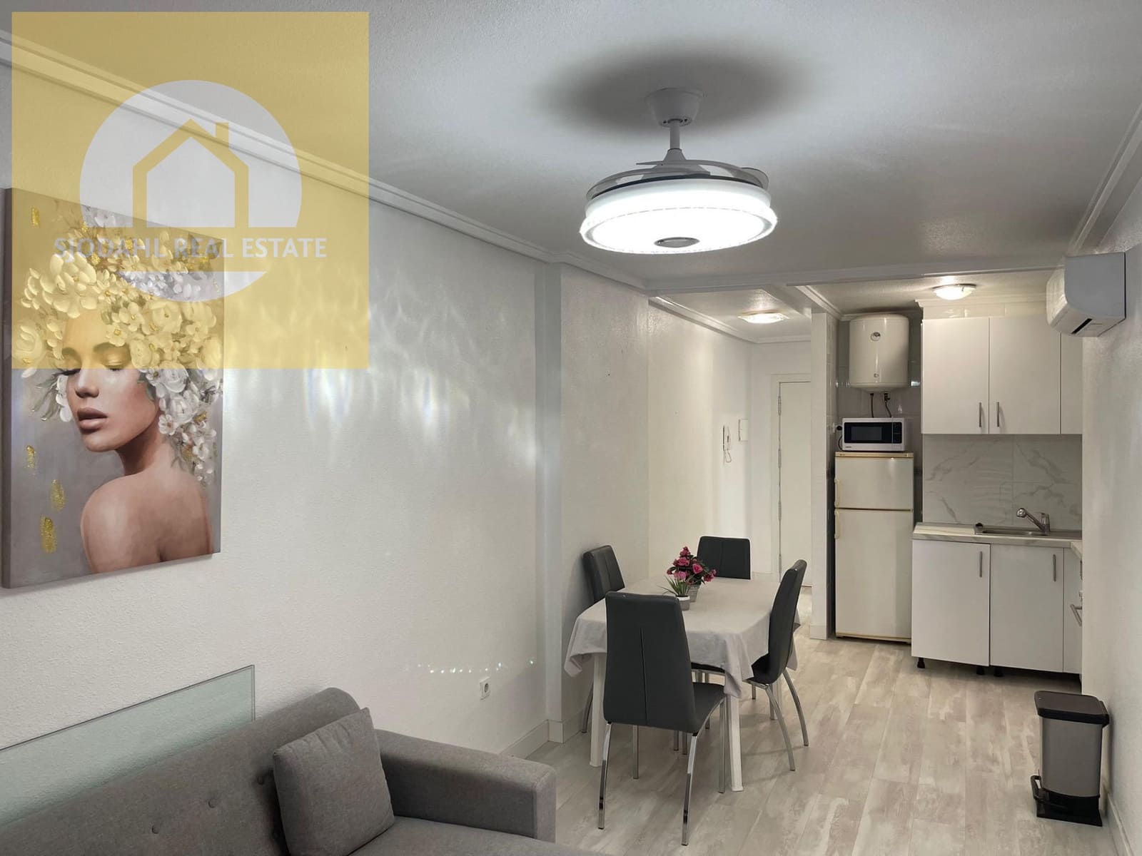 2 sovrum Lägenhet till salu i Torrevieja med pool - 120 000 € (Ref: 9645626)