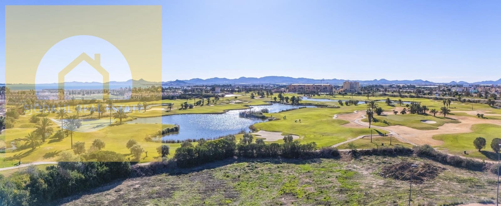 2 makuuhuone Huoneisto myytävänä paikassa Los Alcazares mukana uima-altaan 
autotalli - 289 000 € (Ref: 9645824)