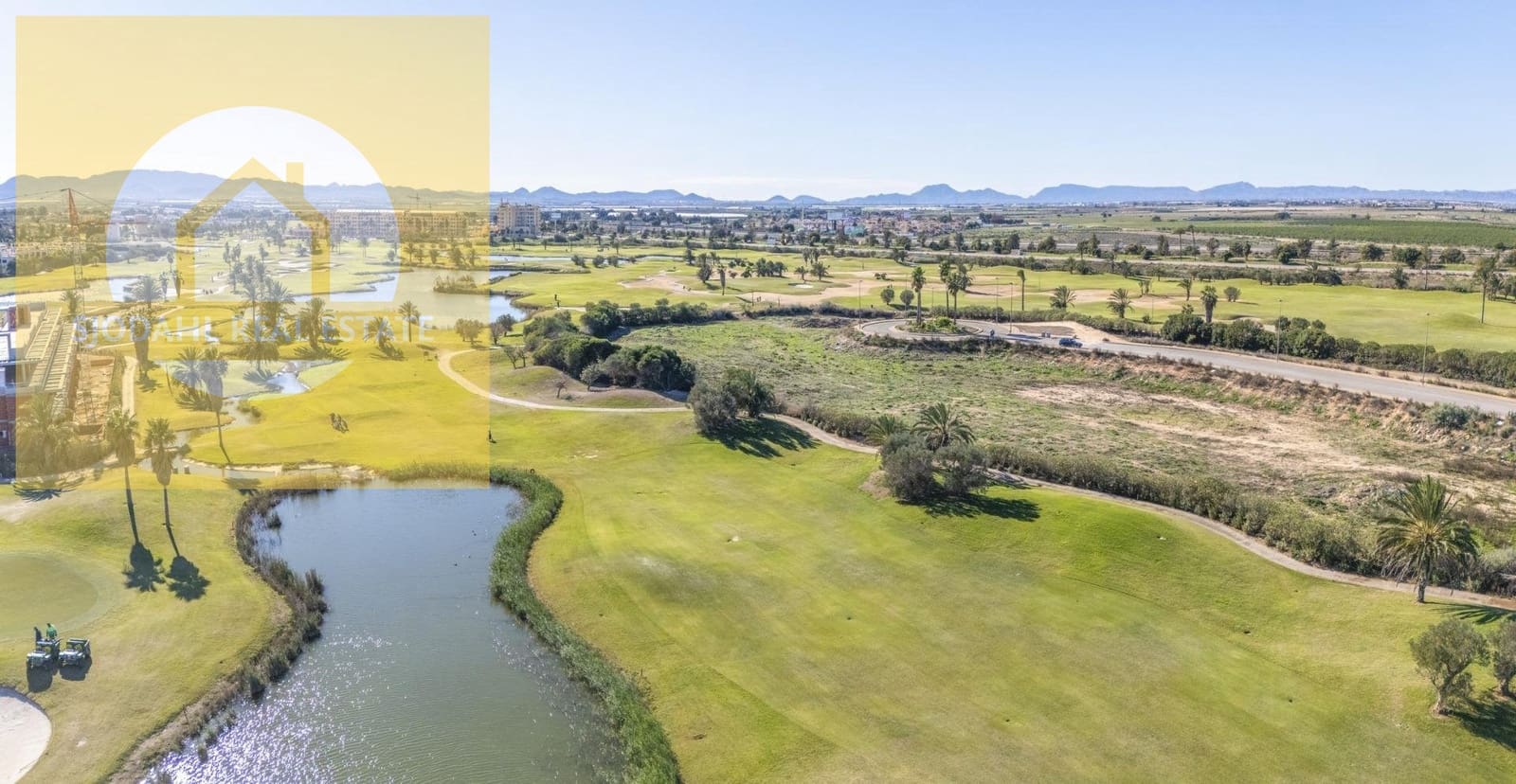 2 makuuhuone Huoneisto myytävänä paikassa Los Alcazares mukana uima-altaan 
autotalli - 289 000 € (Ref: 9645824)