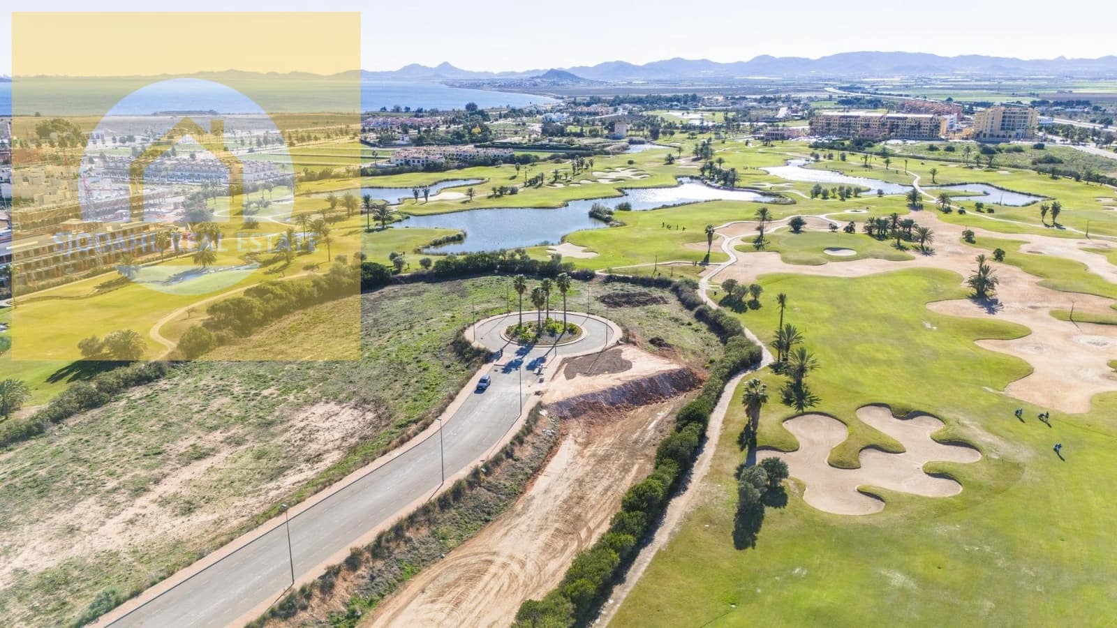 2 makuuhuone Huoneisto myytävänä paikassa Los Alcazares mukana uima-altaan 
autotalli - 289 000 € (Ref: 9645824)