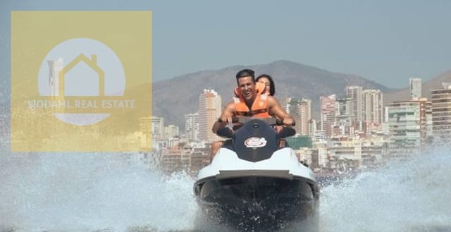 3 slaapkamer Villa te koop in Rincón Bajo, Benidorm met zwembad - € 595.000 (Ref: 9645826)