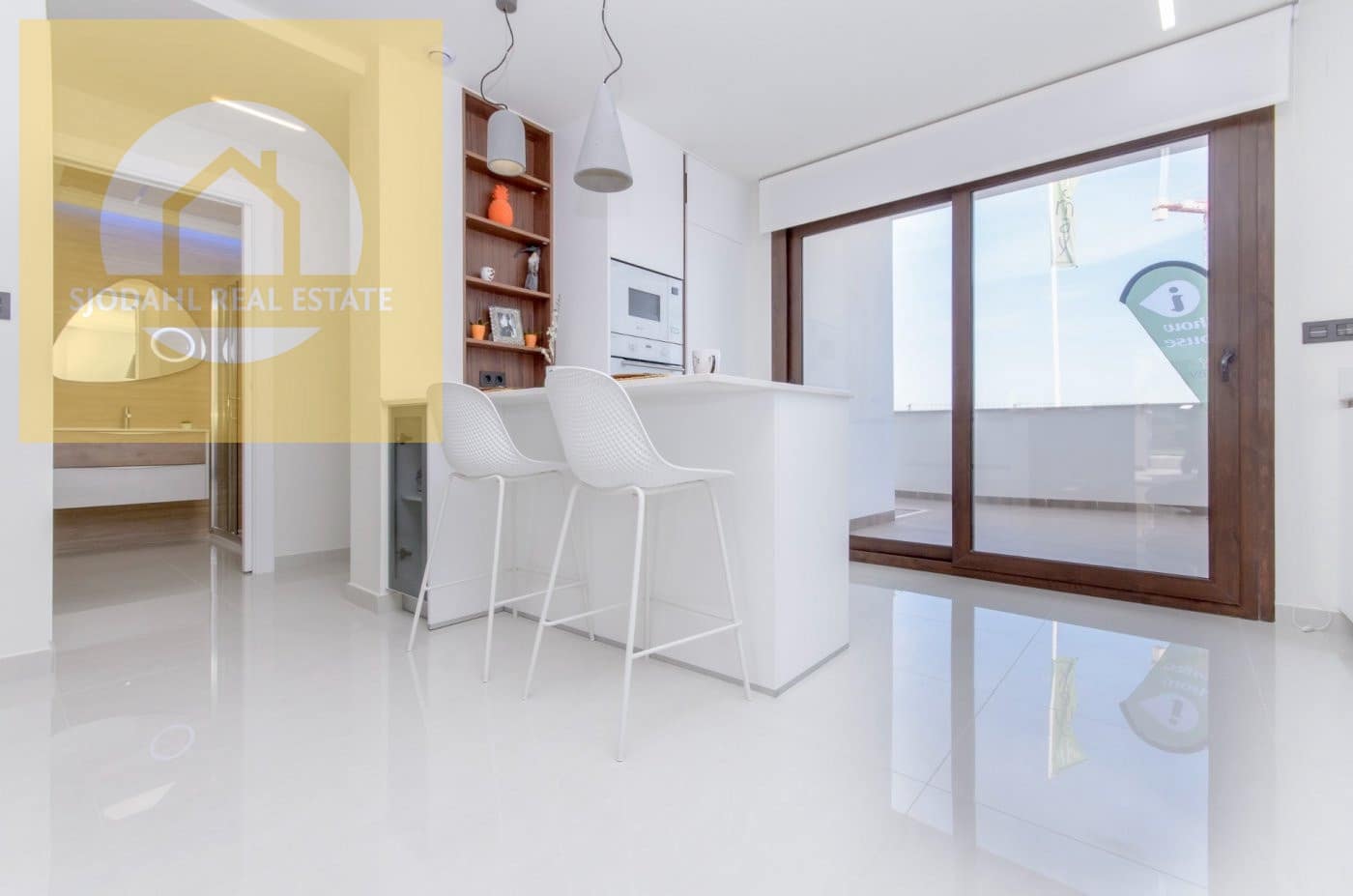 2 chambre Bungalow à vendre à Torrevieja avec piscine garage - 275 000 € (Ref: 9646063)