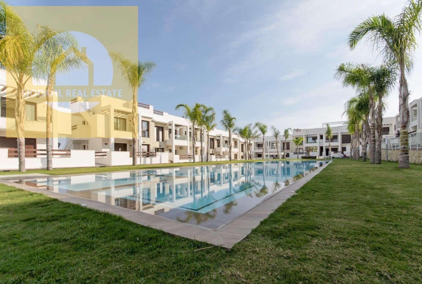 2 chambre Bungalow à vendre à Torrevieja avec piscine garage - 275 000 € (Ref: 9646063)