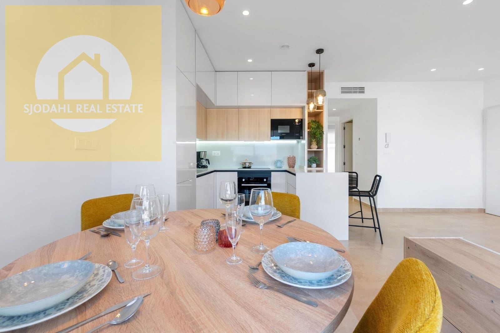 2 sovrum Bungalow till salu i Torrevieja med pool garage - 289 900 € (Ref: 9646065)