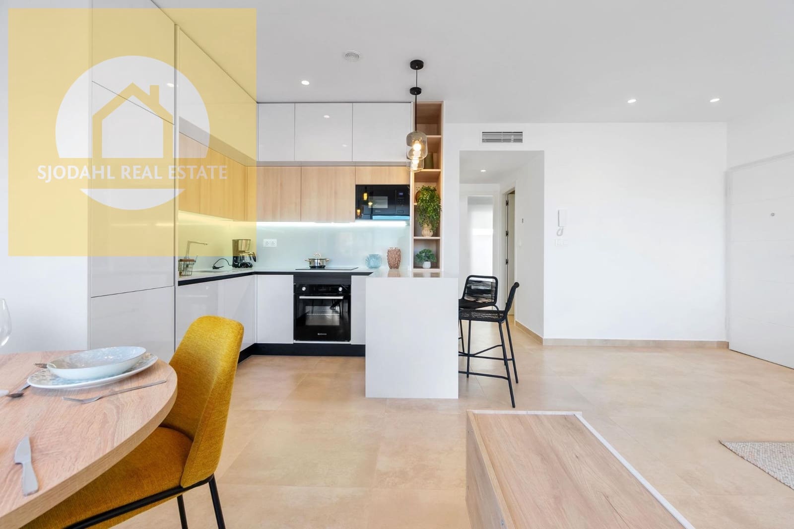 2 sovrum Bungalow till salu i Torrevieja med pool garage - 289 900 € (Ref: 9646065)