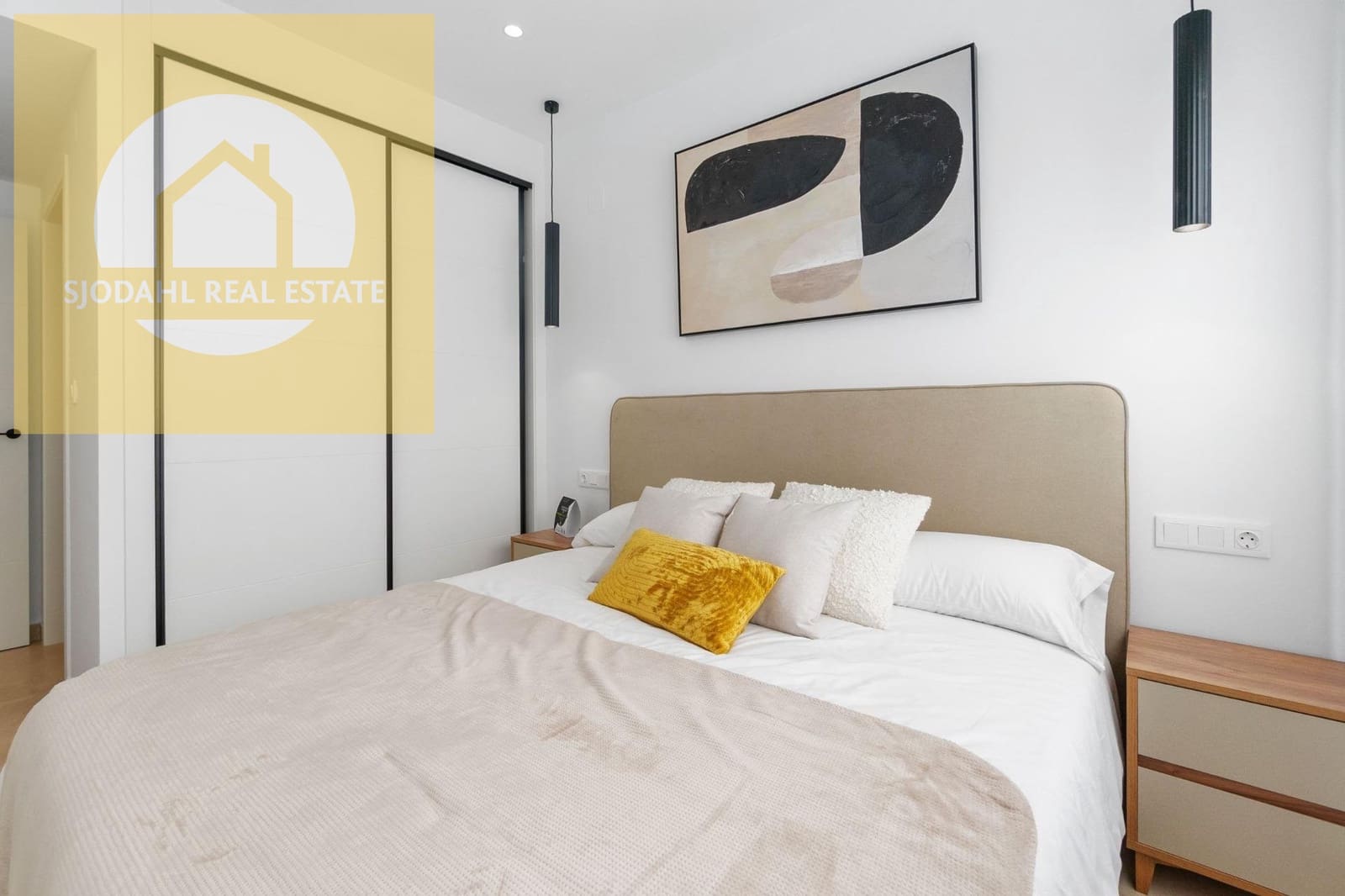 2 sovrum Bungalow till salu i Torrevieja med pool garage - 289 900 € (Ref: 9646065)