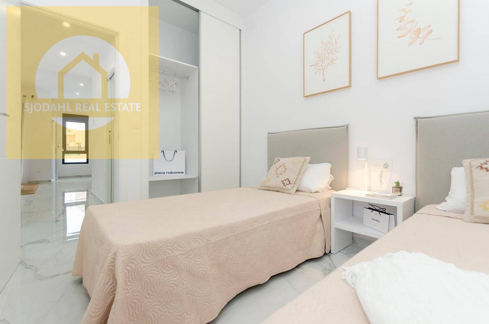 3 bedroom Villa for sale in Torrevieja with pool garage - € 385,000 (Ref: 9649885)