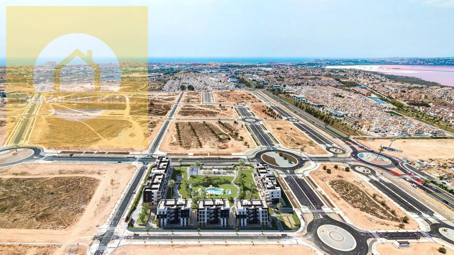 2 bedroom Apartment for sale in Torrevieja with pool garage - € 289,000 (Ref: 9649888)