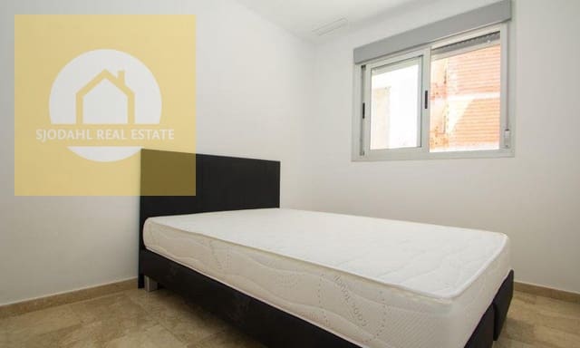 2 bedroom Apartment for sale in Blue Lagoon with pool garage - € 255,000 (Ref: 9656369)