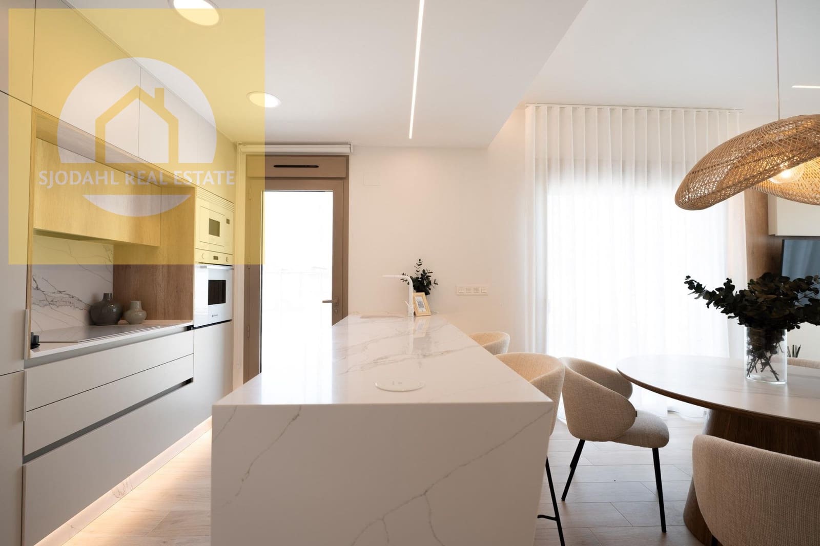 3 bedroom Apartment for sale in Los Alcazares with pool garage - € 439,000 (Ref: 9669212)