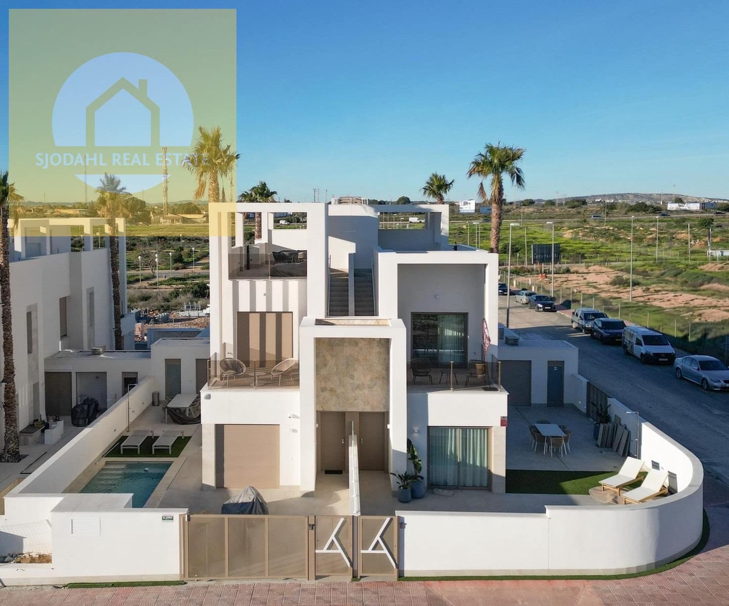 3 bedroom Apartment for sale in Los Alcazares with pool garage - € 439,000 (Ref: 9669212)