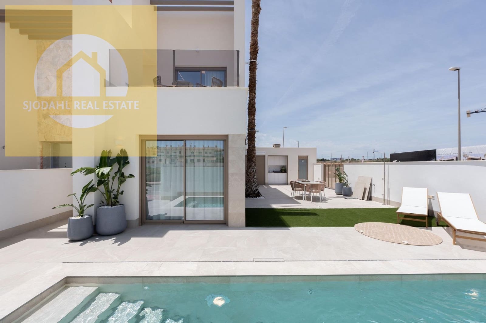 3 bedroom Apartment for sale in Los Alcazares with pool garage - € 439,000 (Ref: 9669212)