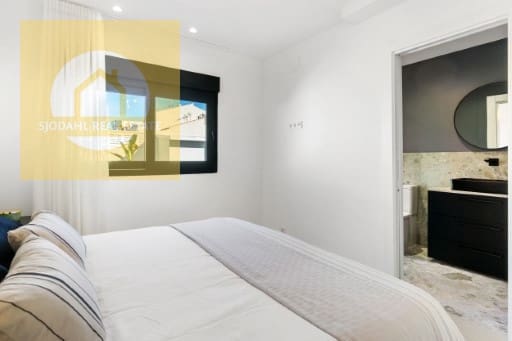 3 bedroom Villa for sale in Torrevieja with pool garage - € 499,000 (Ref: 9674776)