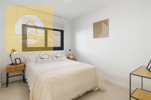 3 bedroom Villa for sale in Torrevieja with pool garage - € 499,000 (Ref: 9674776)