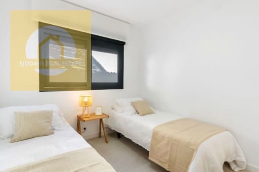 3 bedroom Villa for sale in Torrevieja with pool garage - € 499,000 (Ref: 9674776)