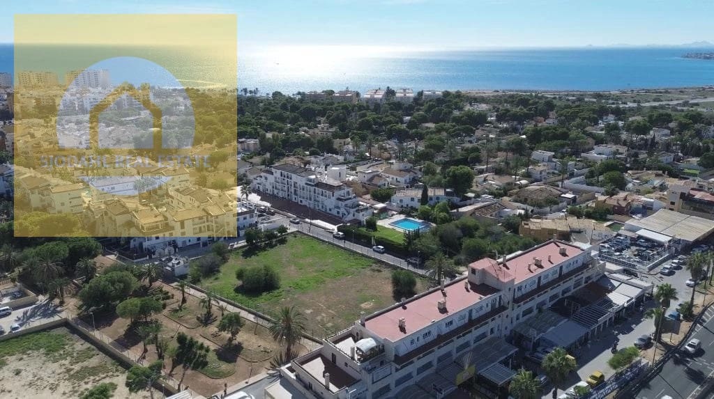 2 soveværelse Penthouse til salg i Punta Prima med swimmingpool garage - € 247.000 (Ref: 9674777)