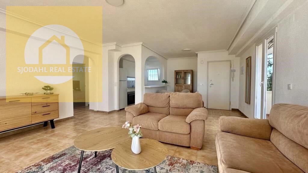 2 soveværelse Penthouse til salg i Punta Prima med swimmingpool garage - € 247.000 (Ref: 9674777)