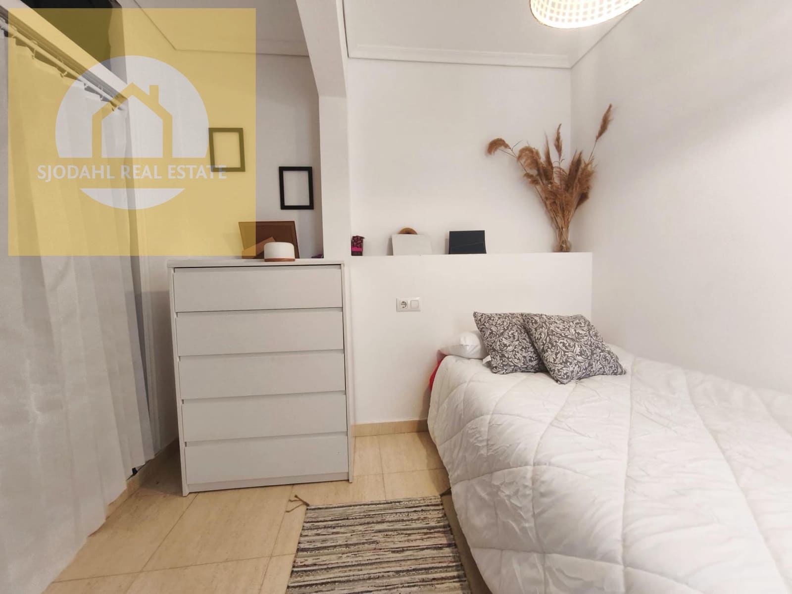 2 bedroom Townhouse for sale in Gran Alacant with pool garage - € 190,000 (Ref: 9713540)