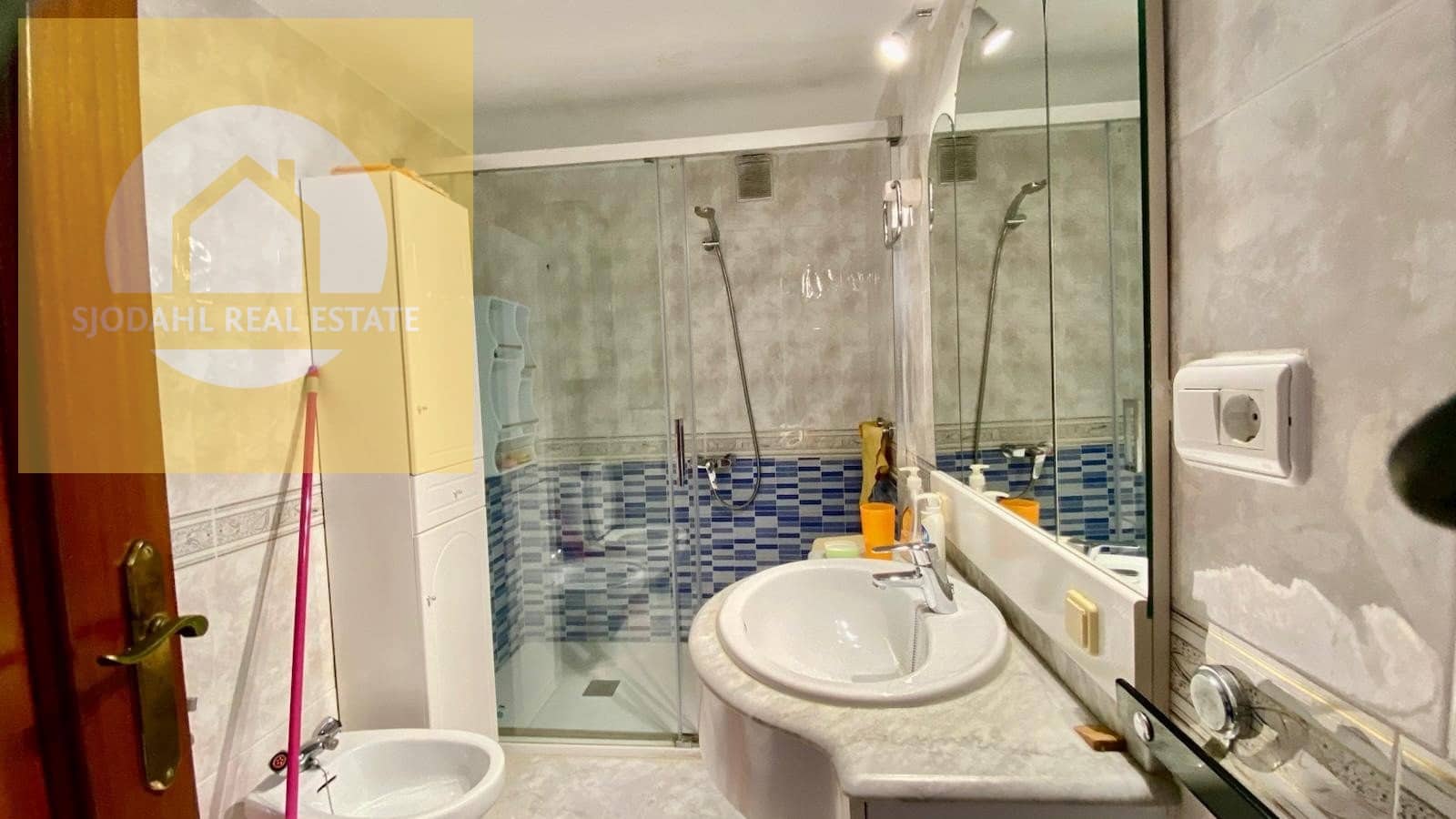 1 sovrum Lägenhet till salu i Benidorm med pool garage - 320 000 € (Ref: 9733422)