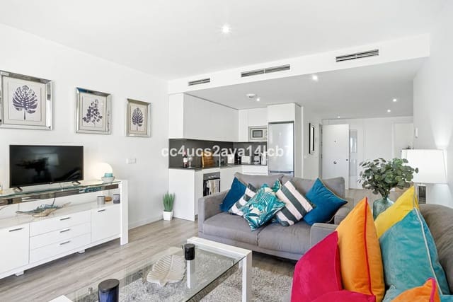 2 bedroom Apartment for sale in Estepona with pool - € 385,000 (Ref: 9180135)