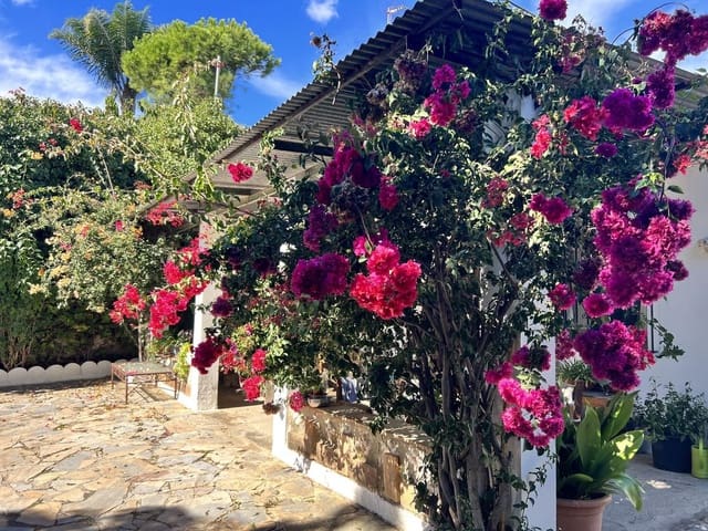 3 soveværelse Finca/Landehus til salg i Estepona - € 525.000 (Ref: 9183625)