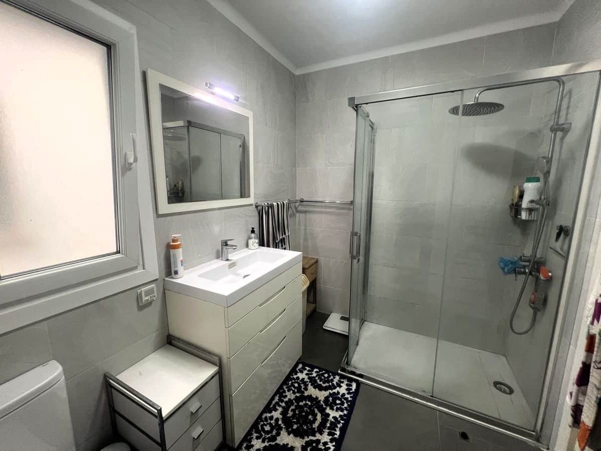 2 soveværelse Lejlighed til salg i El Paraiso med swimmingpool - € 358.000 (Ref: 9185326)