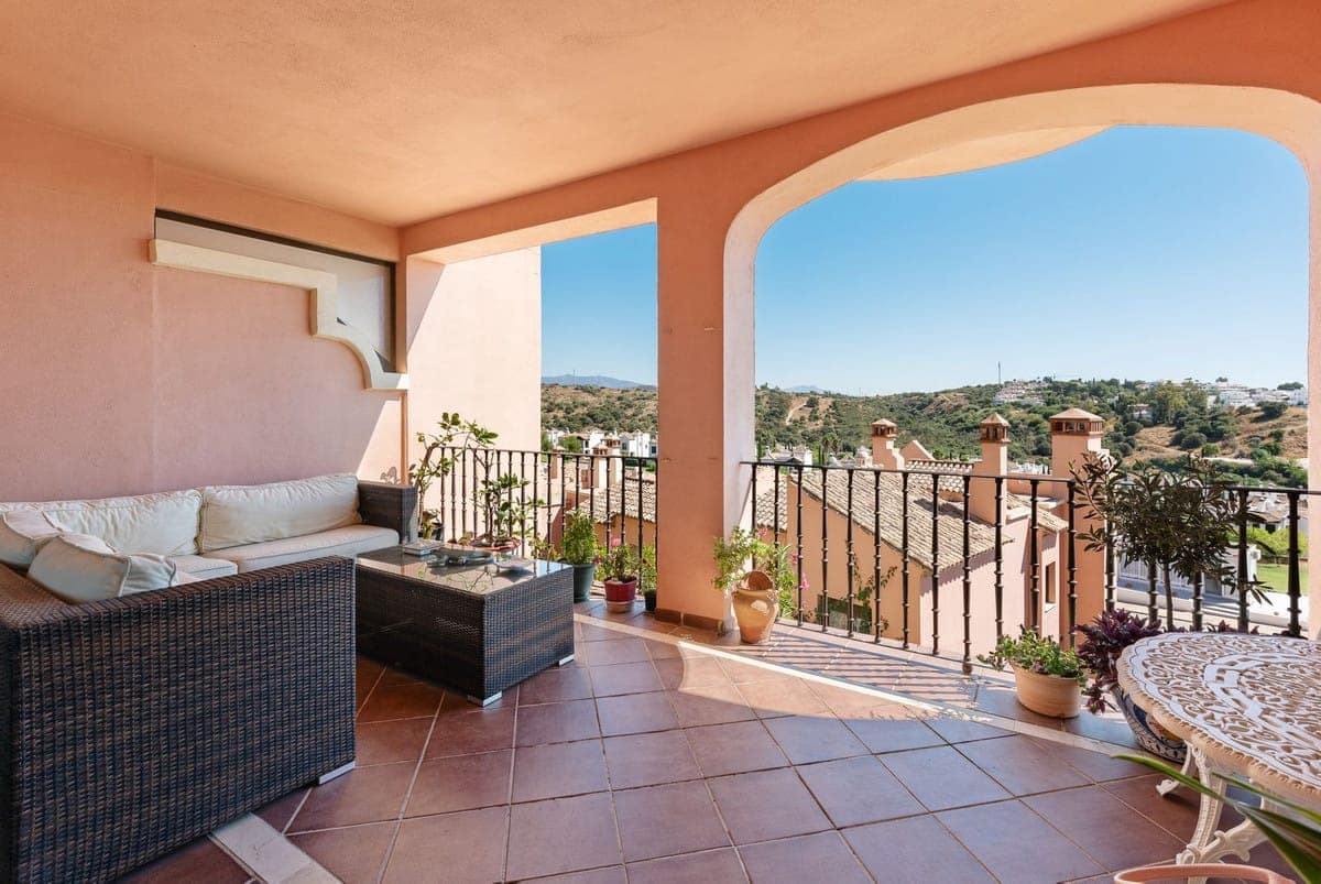 3 quarto Casa em Banda para venda em Estepona com piscina - 445 000 € (Ref: 9239834)