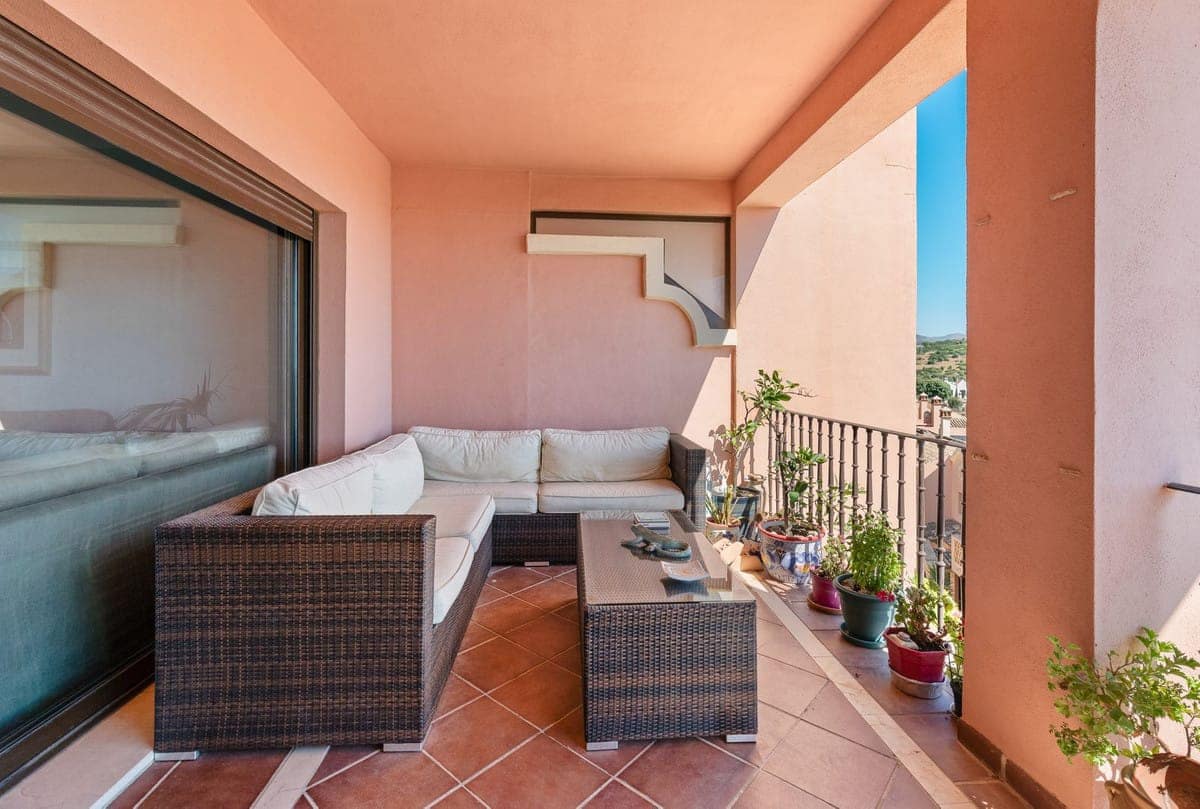 3 quarto Casa em Banda para venda em Estepona com piscina - 445 000 € (Ref: 9239834)