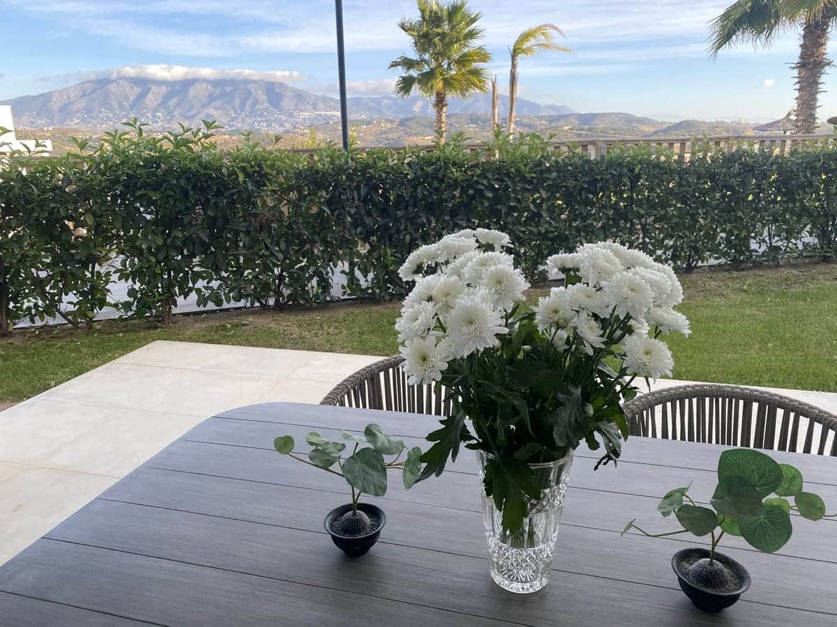 2 bedroom Apartment for sale in La Cala de Mijas with pool - € 439,000 (Ref: 9242855)