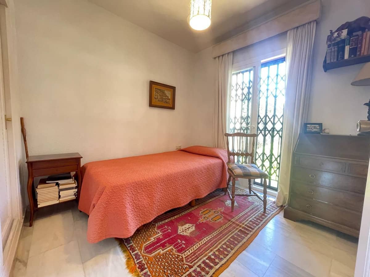 3 chambre Villa/Maison Semi-Mitoyenne à vendre à Mijas Costa avec piscine - 595 000 € (Ref: 9242862)