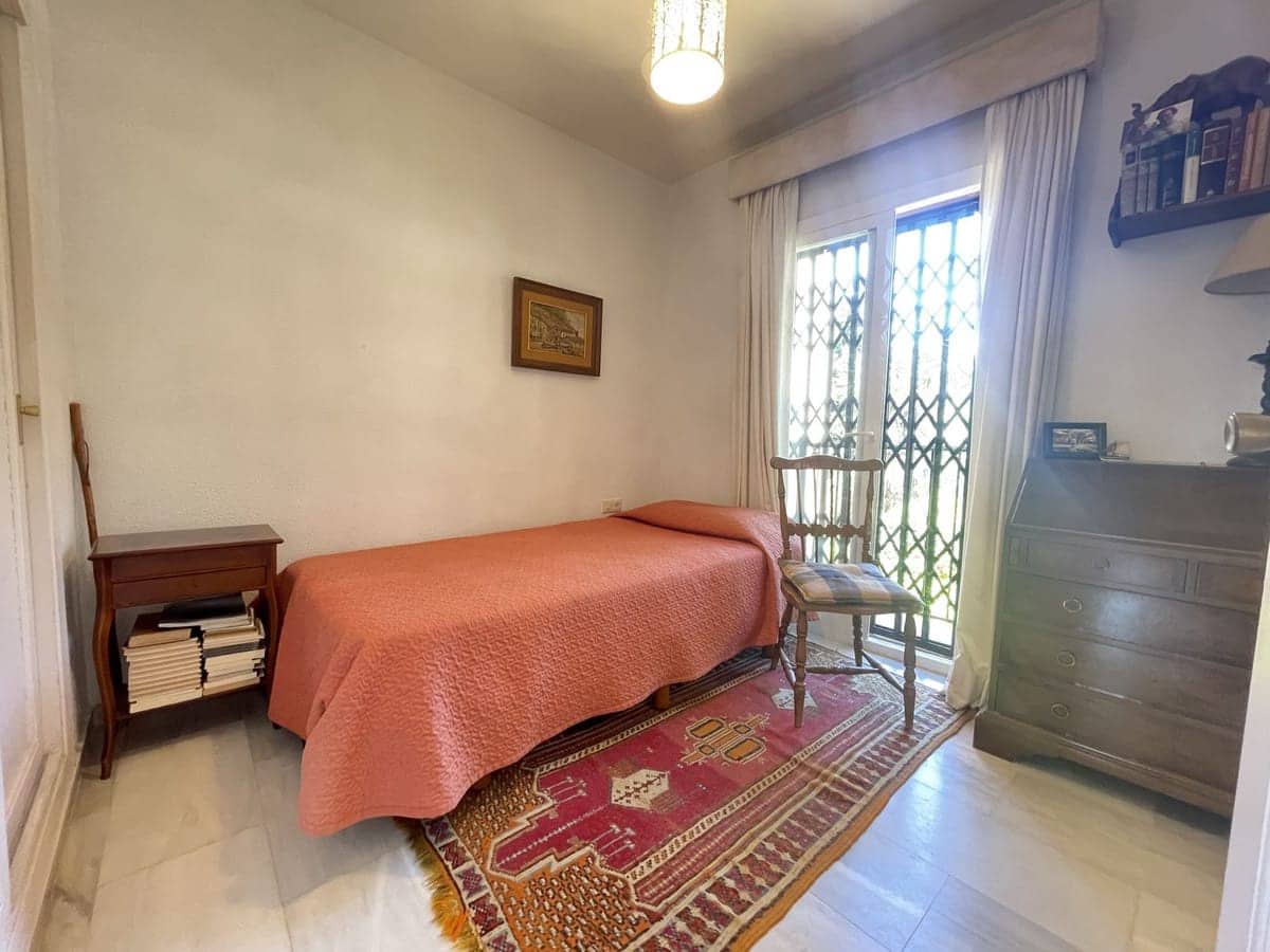 3 chambre Villa/Maison Semi-Mitoyenne à vendre à Mijas Costa avec piscine - 595 000 € (Ref: 9242862)