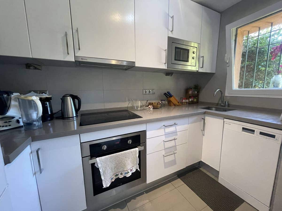 3 chambre Villa/Maison Semi-Mitoyenne à vendre à Mijas Costa avec piscine - 595 000 € (Ref: 9242862)