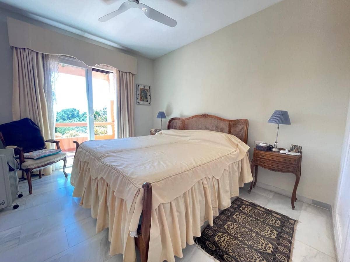 3 chambre Villa/Maison Semi-Mitoyenne à vendre à Mijas Costa avec piscine - 595 000 € (Ref: 9242862)