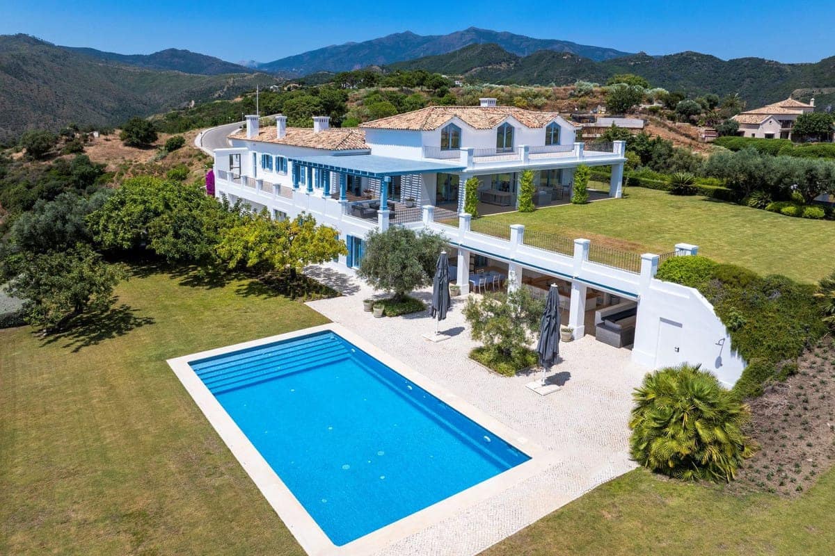 5 soveværelse Finca/Landehus til salg i Benahavis med swimmingpool - € 4.750.000 (Ref: 9317684)