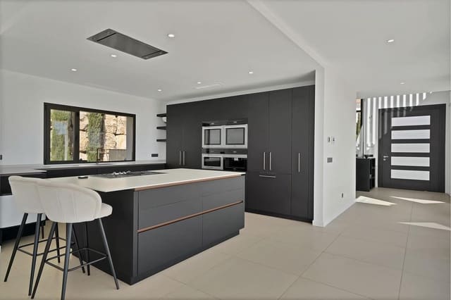 4 camera da letto Villa in vendita in Benahavís con piscina - 4.250.000 € (Rif: 9317685)