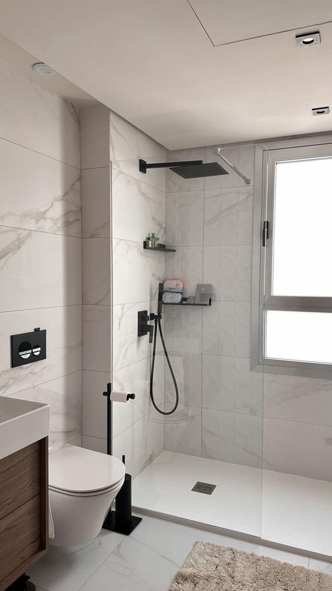 3 bedroom Apartment for sale in San Pedro de Alcantara with pool - € 1,075,000 (Ref: 9347105)