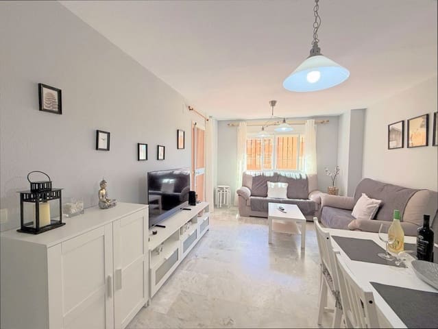 2 soveværelse Lejlighed til salg i La Duquesa / Puerto de la Duquesa, Manilva med swimmingpool - € 268.000 (Ref: 9347109)