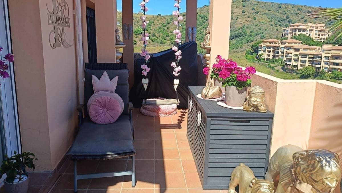 3 quarto Apartamento para venda em Calahonda com piscina - 690 000 € (Ref: 9359059)