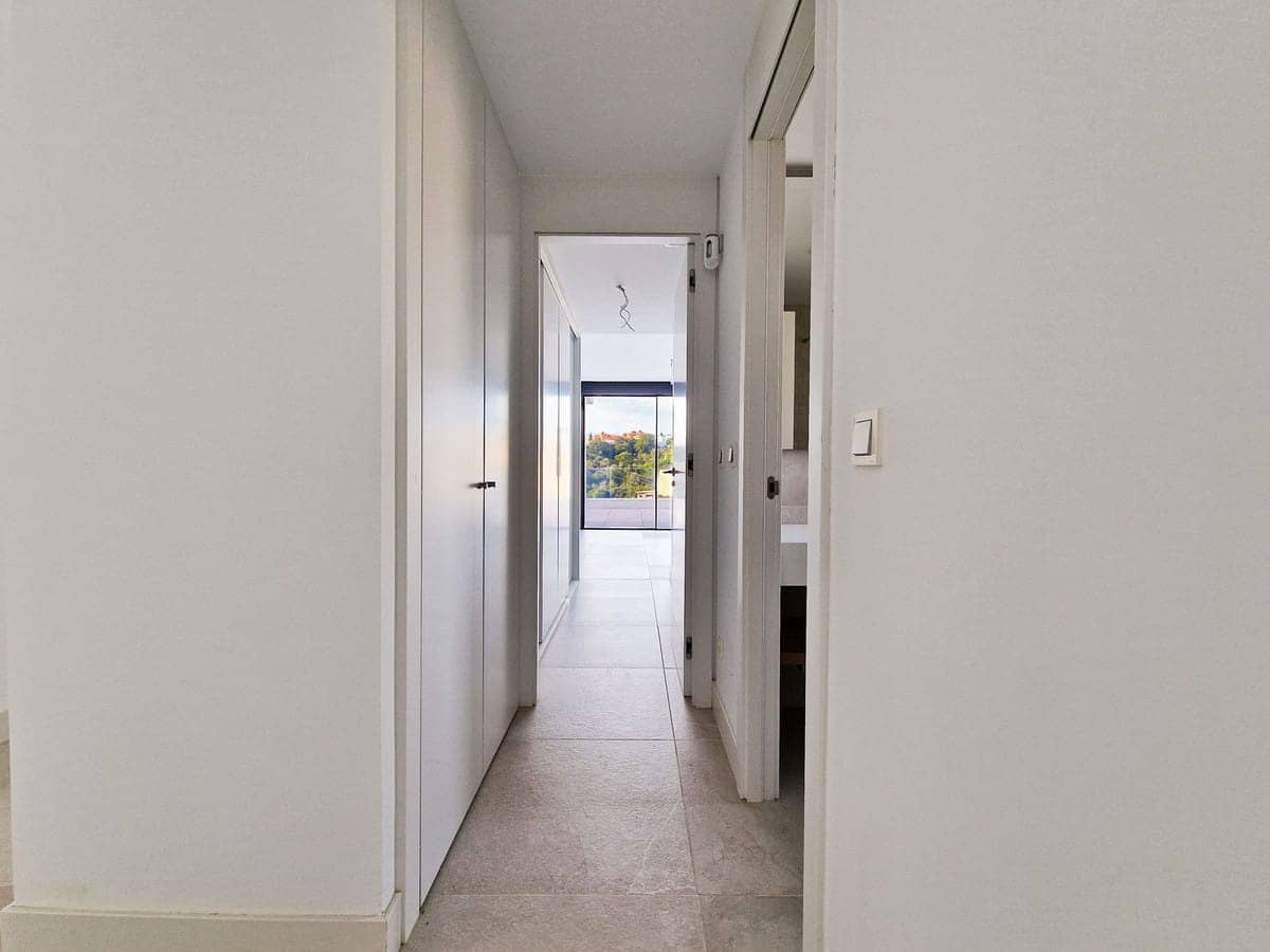 2 makuuhuone Huoneisto myytävänä paikassa Cabopino mukana uima-altaan - 690 000 € (Ref: 9359060)