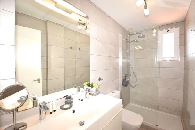 2 bedroom Apartment for sale in La Cala de Mijas, Mijas with pool - € 475,000 (Ref: 9359074)