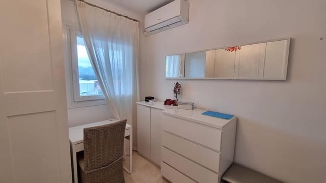 2 makuuhuone Huoneisto myytävänä paikassa San Luis de Sabinillas, Manilva mukana uima-altaan - 289 000 € (Ref: 9359087)