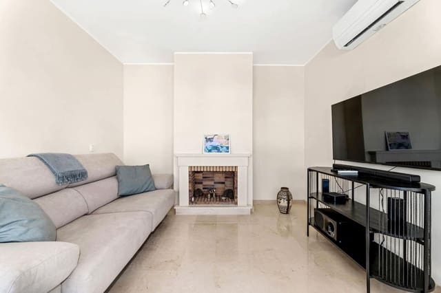 4 sypialnia Dom na sprzedaż w Riviera del Sol, Mijas z basenem - 699 000 € (Ref: 9359093)