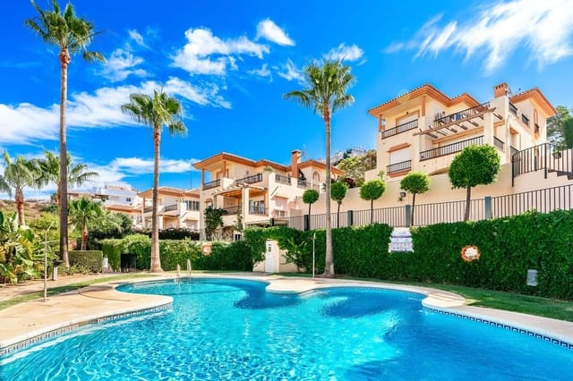 4 sypialnia Dom na sprzedaż w Riviera del Sol, Mijas z basenem - 699 000 € (Ref: 9359093)