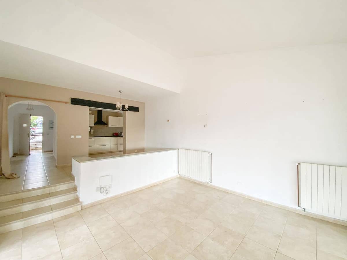 3 soveværelse Villa til salg i Calahonda med swimmingpool - € 690.000 (Ref: 9359094)